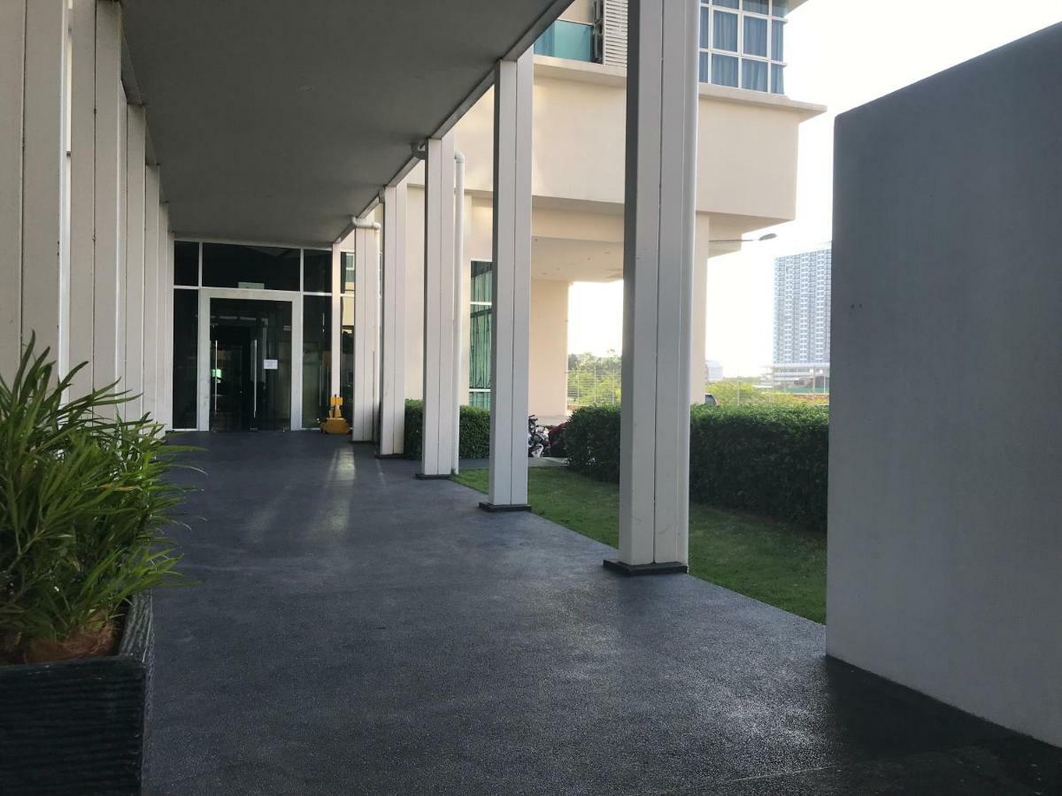 Fabulous Mutiara Ville Cyberjaya Eksteriør billede